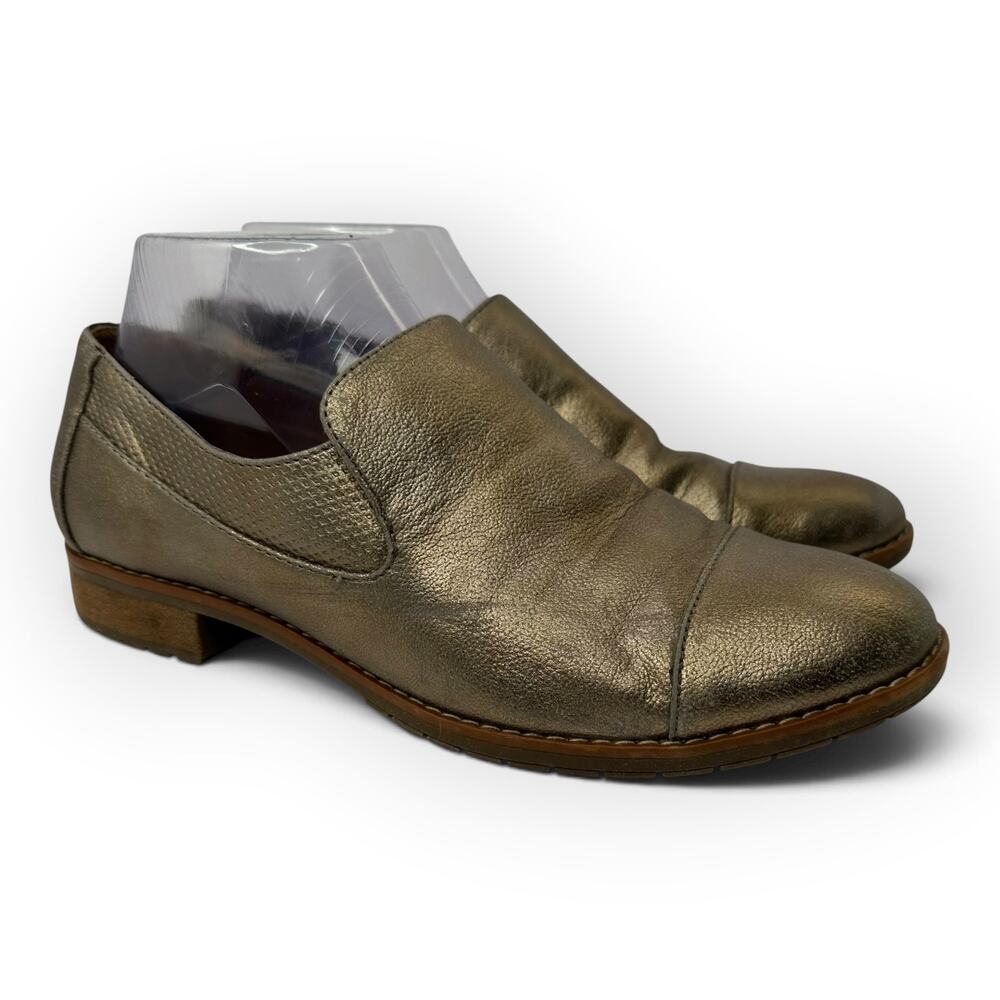 Eurosoft by Sofft 8.5 Waverly Metallic Gold Cap-Toe Slip-On Loafer Distressed